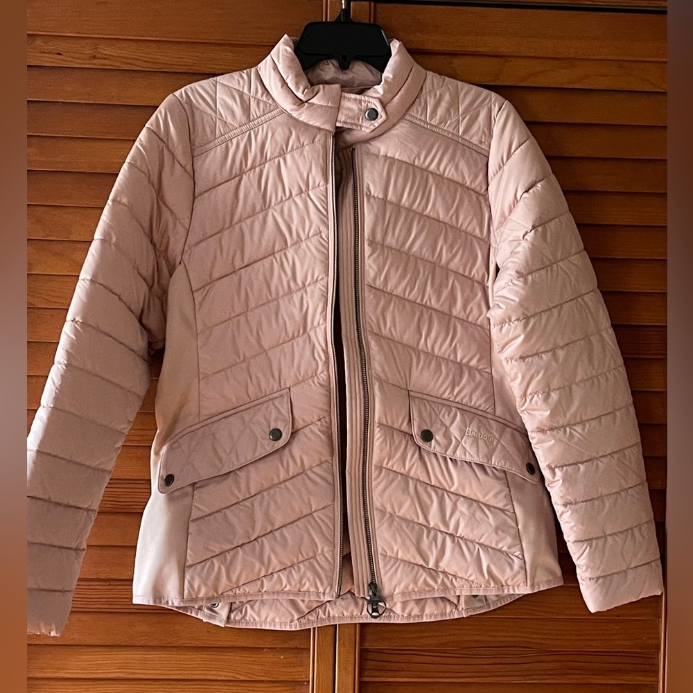 Barbour Stretch Cavalry Quilted Jacket. Size 8 US Women
#101